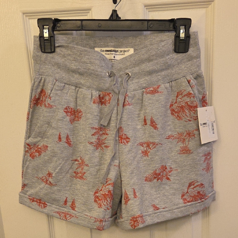 Women's High Waist Gray and Red Tropical Shorts